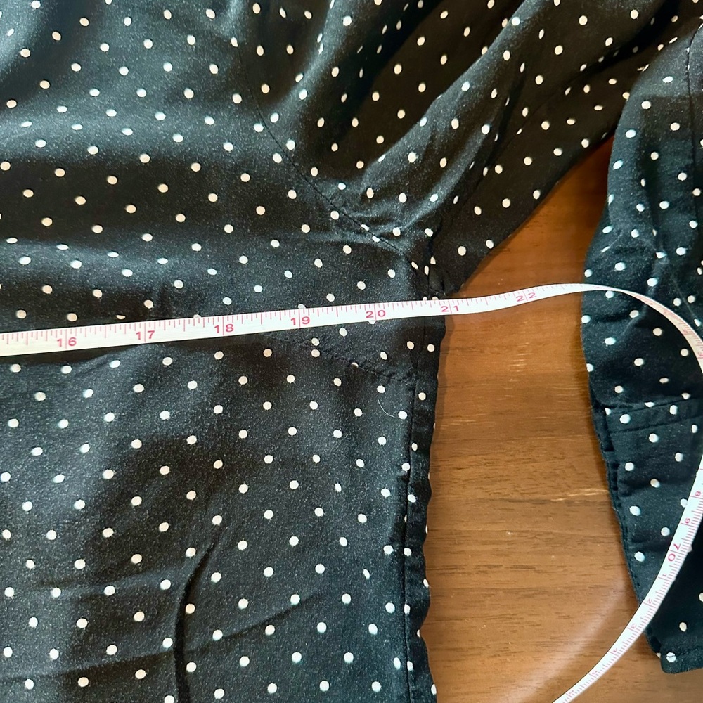 Large Old Navy Black with white polka dots - Picture 4 of 9